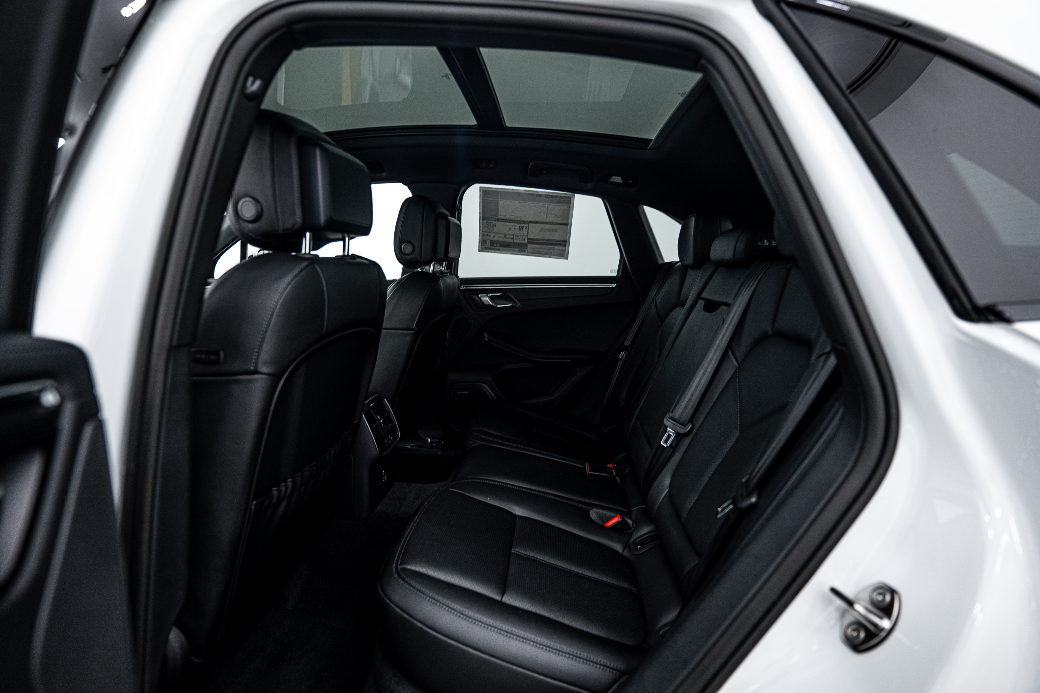 New 2026 Porsche Macan GTS image 22