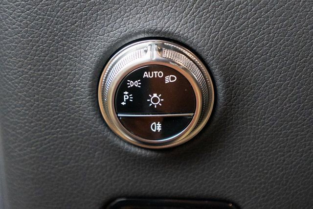 New 2026 Mercedes-Benz GLC 300 4MATIC image 21