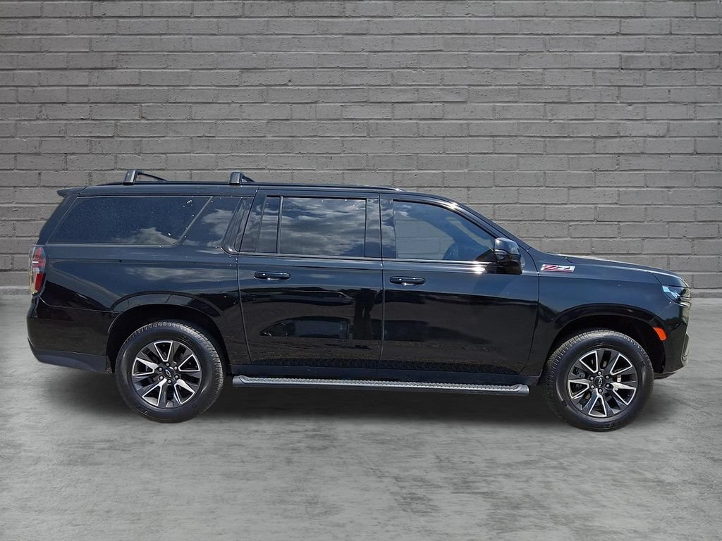 Used 2022 Chevrolet Suburban Z71 w/ Luxury Package AWD/4WD image 13