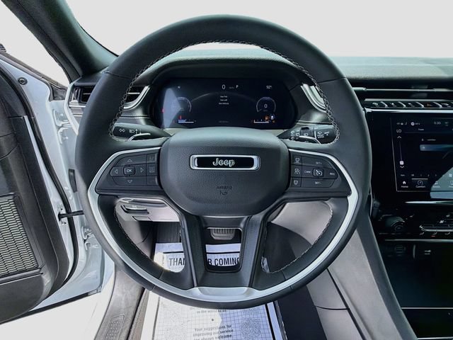 Used 2024 Jeep Grand Cherokee L Altitude RWD image 12