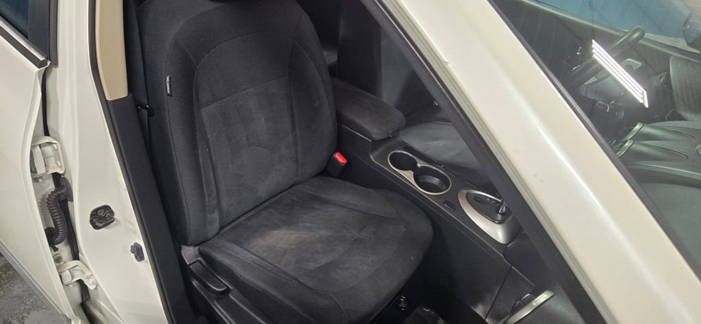 Used 2015 Nissan Rogue S w/ Convenience Package image 27