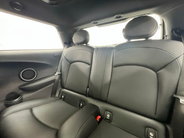 Used 2014 MINI Cooper S image 6