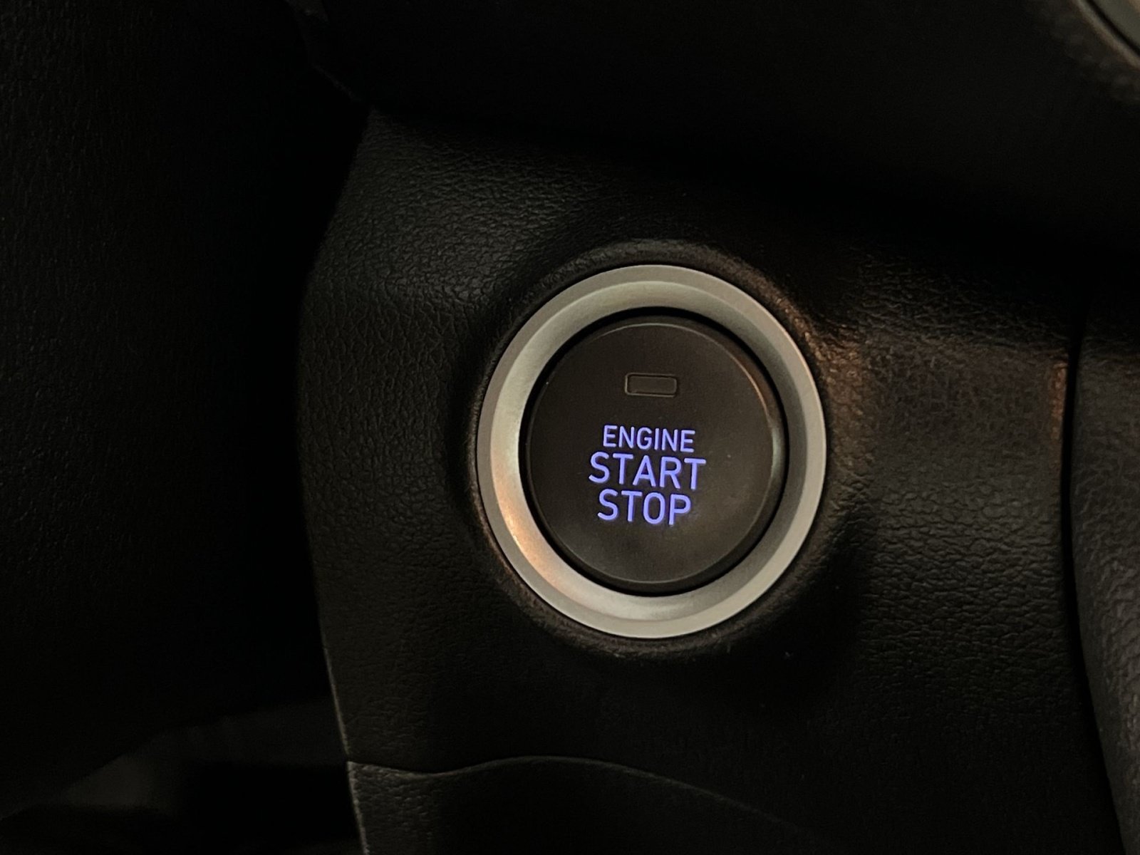 Used 2021 Hyundai Kona SEL FWD image 36