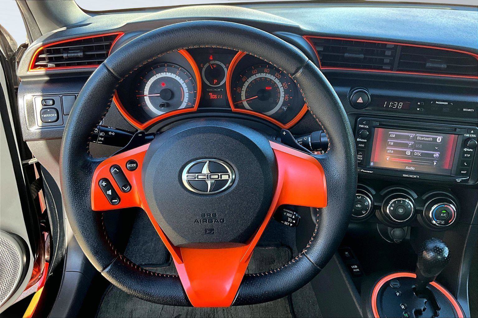 Used 2015 Scion tC image 5