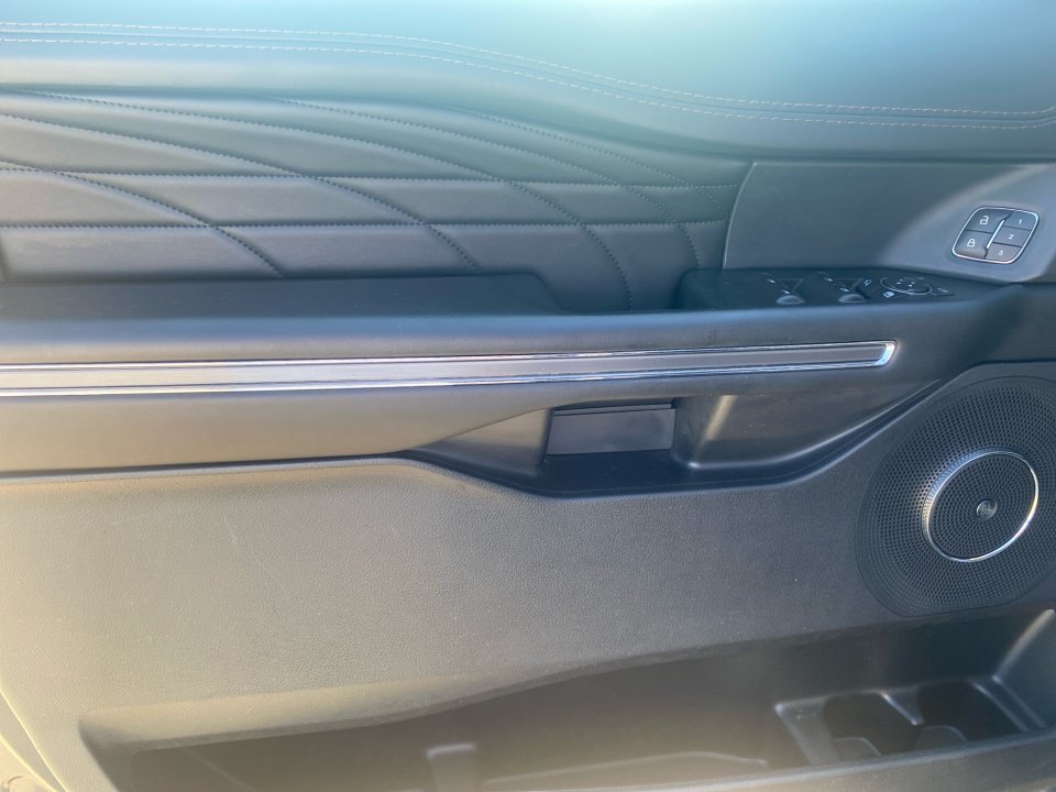 Used 2021 Ford Expedition Platinum AWD/4WD image 36