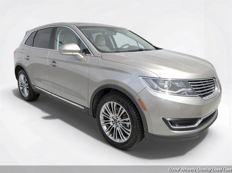 Used 2018 Lincoln MKX Reserve w/ Lincoln MKX Climate Package AWD/4WD image 3