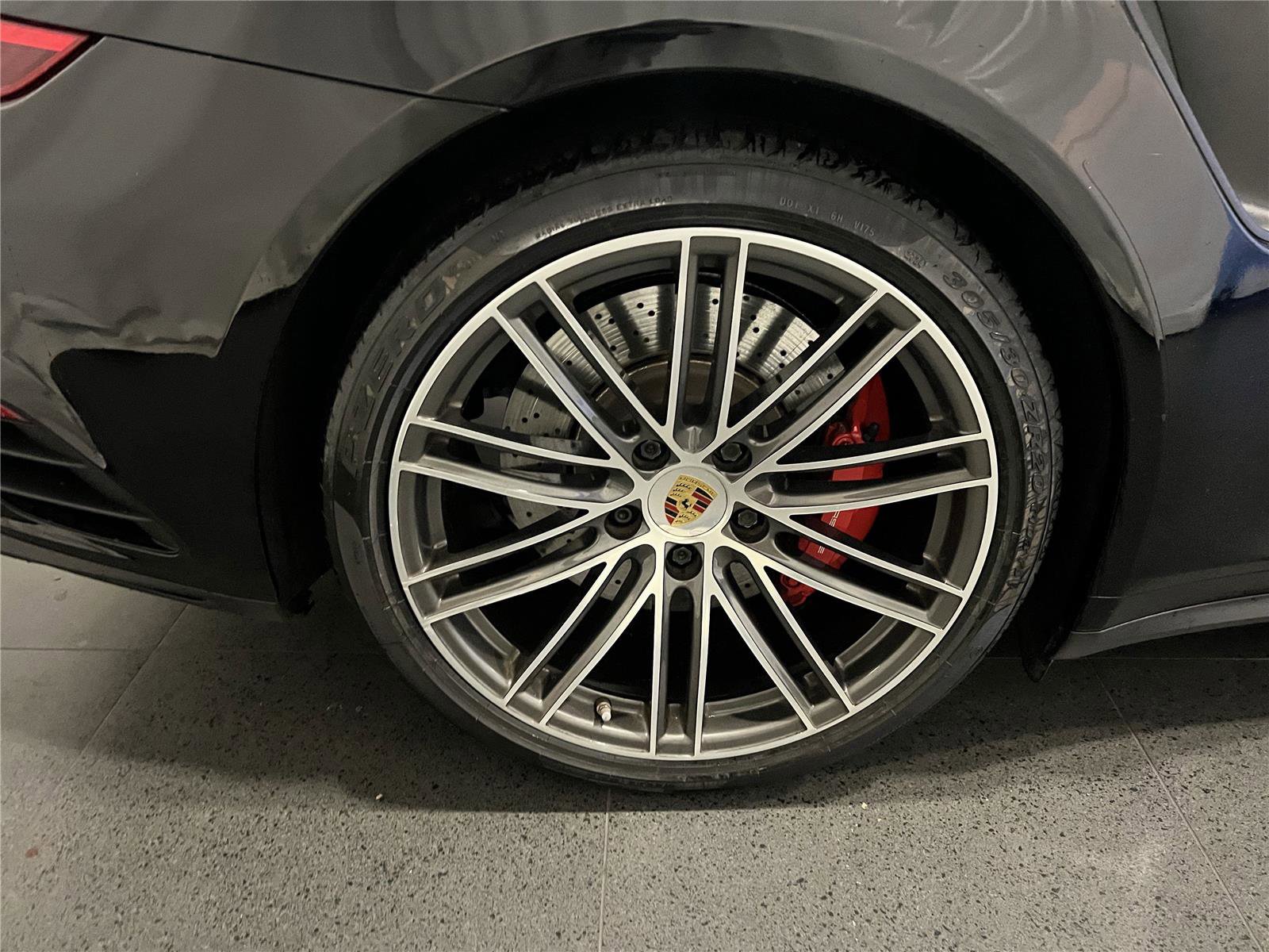 Certified 2019 Porsche 911 Turbo image 13