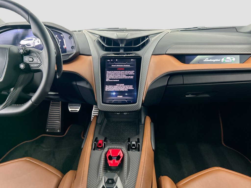 Used 2024 Lamborghini Revuelto AWD/4WD image 13