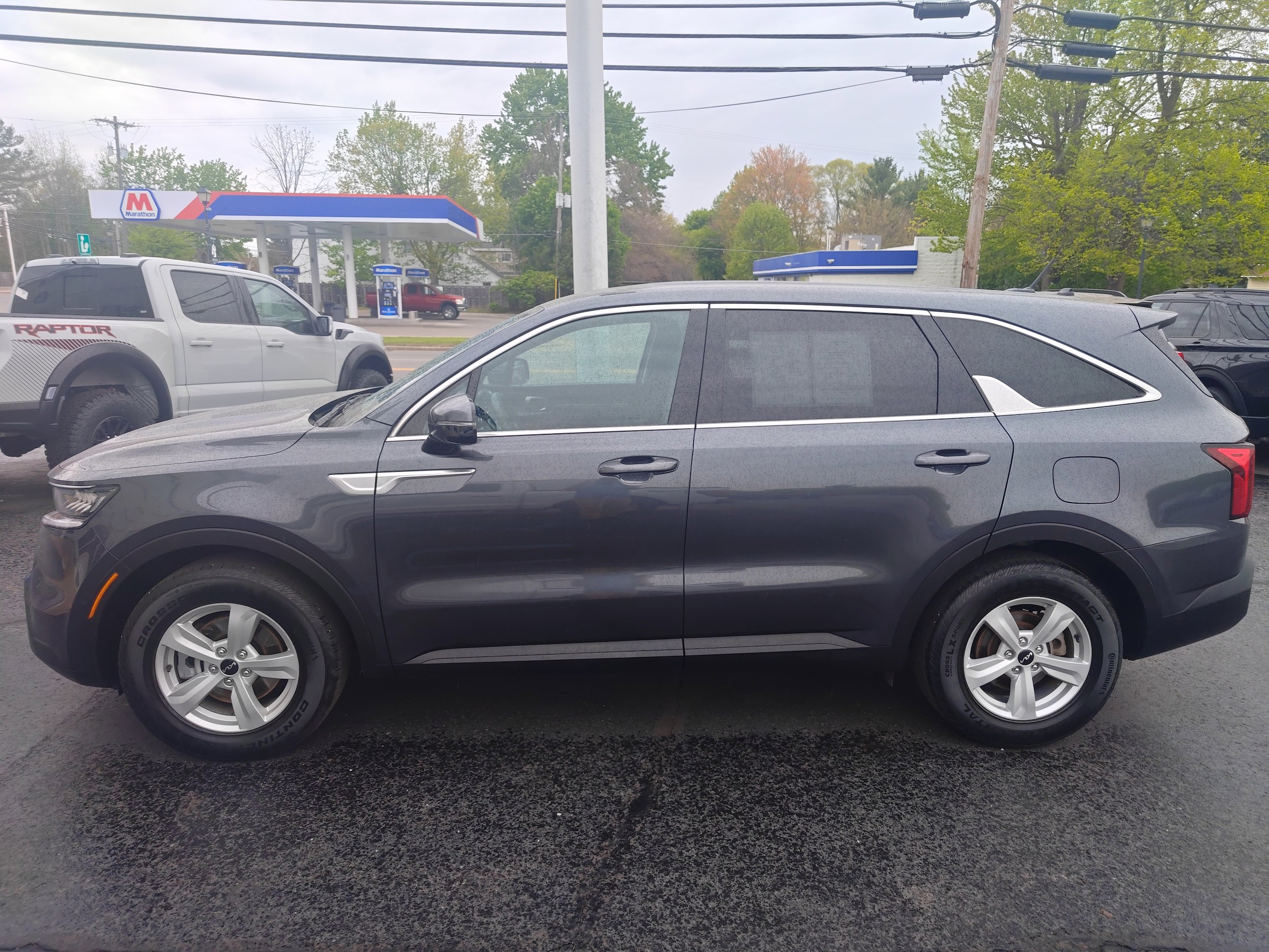 Used 2023 Kia Sorento LX