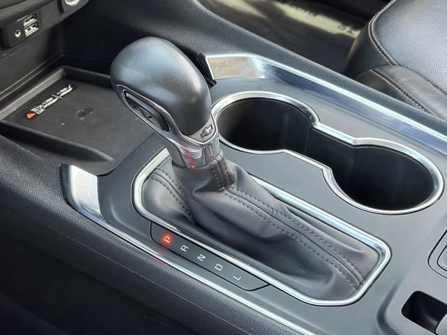 Used 2021 Chevrolet Traverse Premier w/ Redline Edition image 16