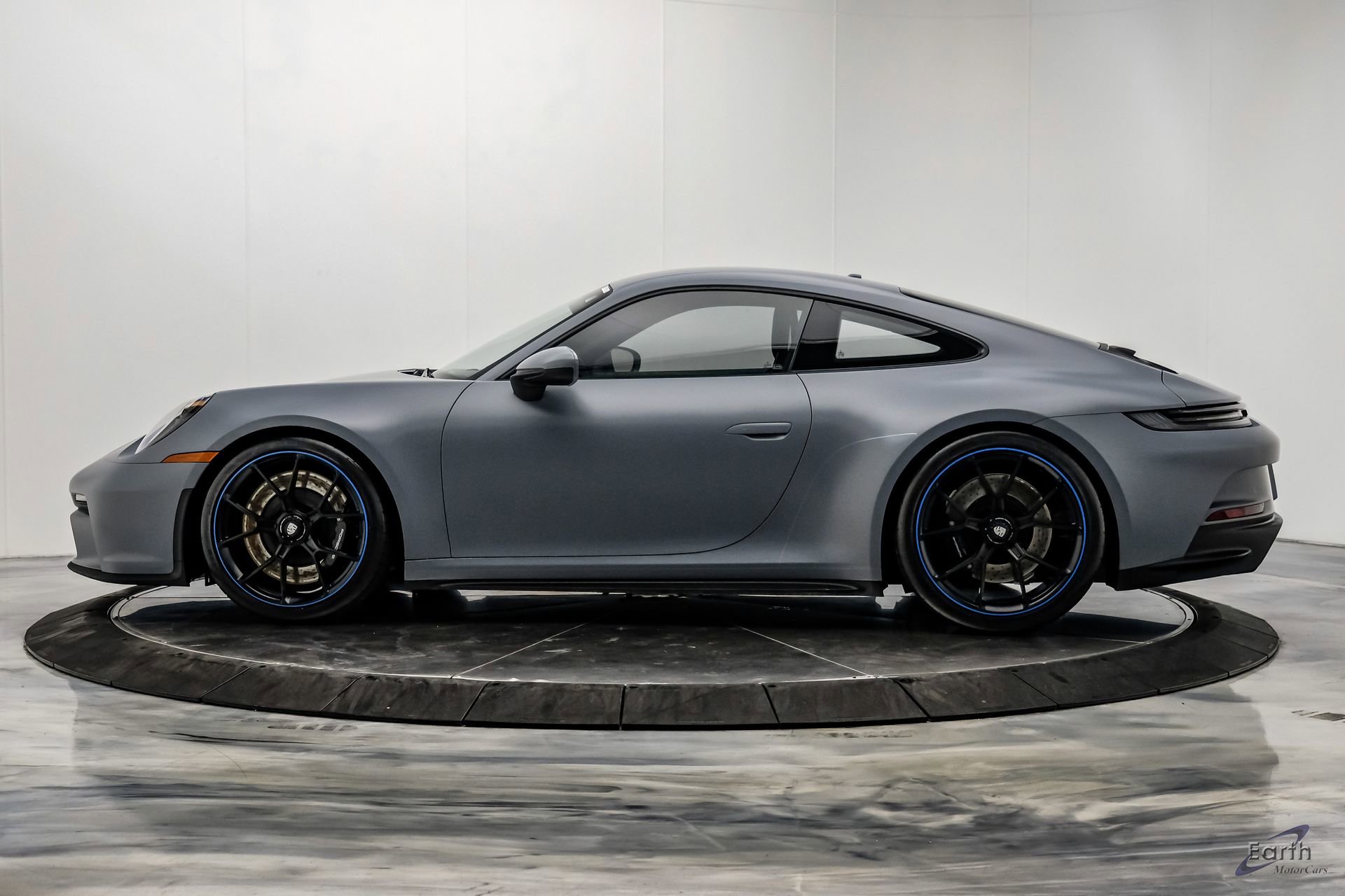 Used 2023 Porsche 911 GT3 RWD image 7