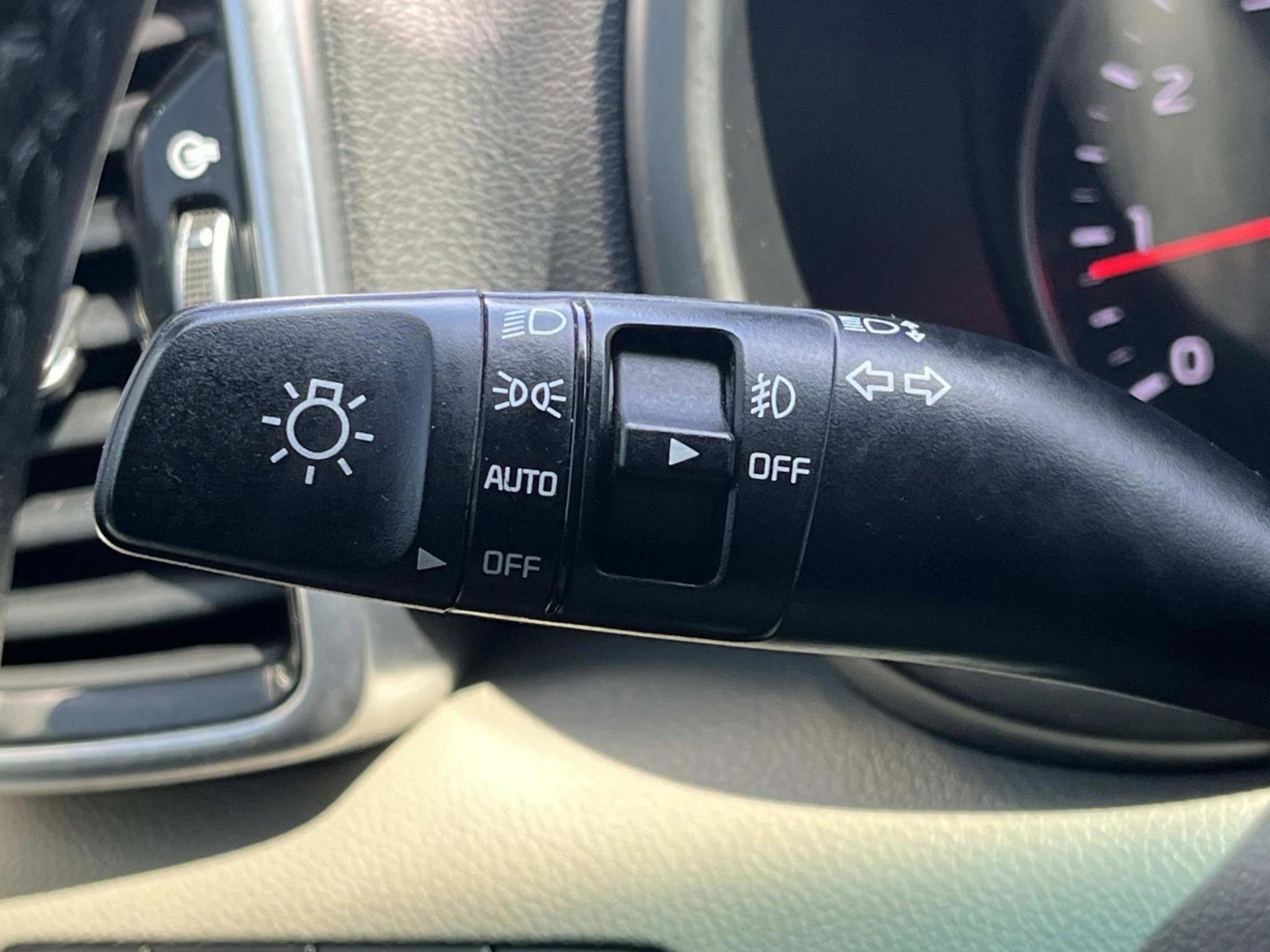 Used 2022 Kia Sportage Nightfall Edition w/ Nighfall AWD Premium Package image 41