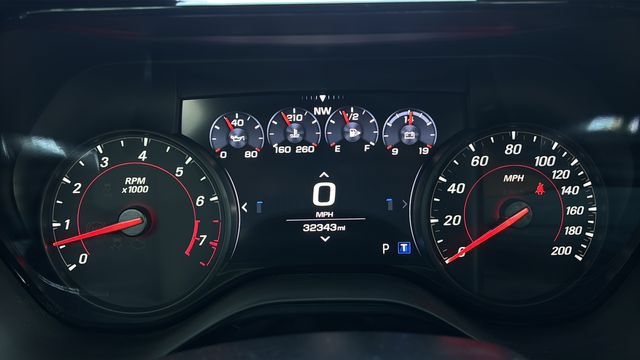 Used 2021 Chevrolet Camaro SS RWD image 14