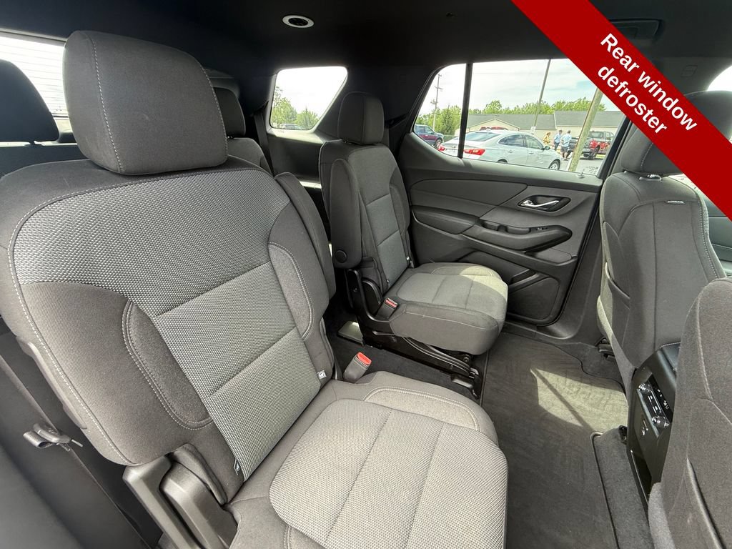 Used 2023 Chevrolet Traverse LT AWD/4WD image 39