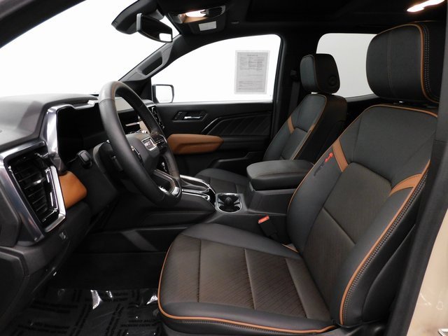 Used 2024 GMC Canyon AT4 w/ AT4 Premium Package image 21