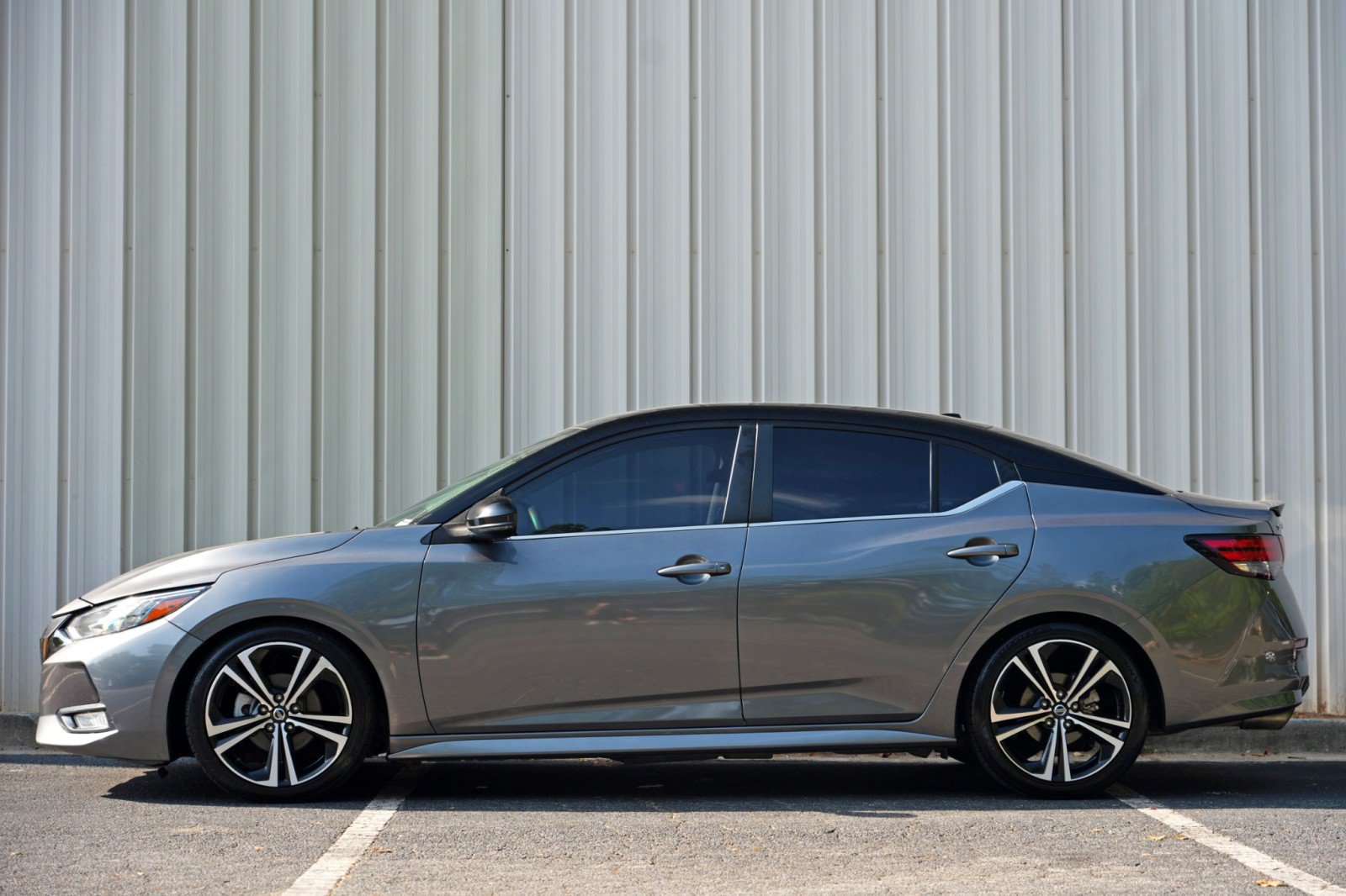 Used 2020 Nissan Sentra SR FWD image 8