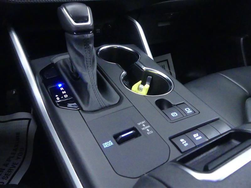 Used 2021 Toyota Highlander XLE image 15