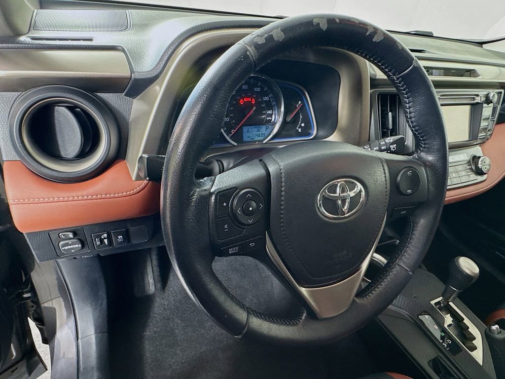 Used 2013 Toyota RAV4 Limited AWD/4WD image 11