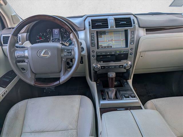 Used 2016 Lexus GX 460 w/ Premium Package image 23