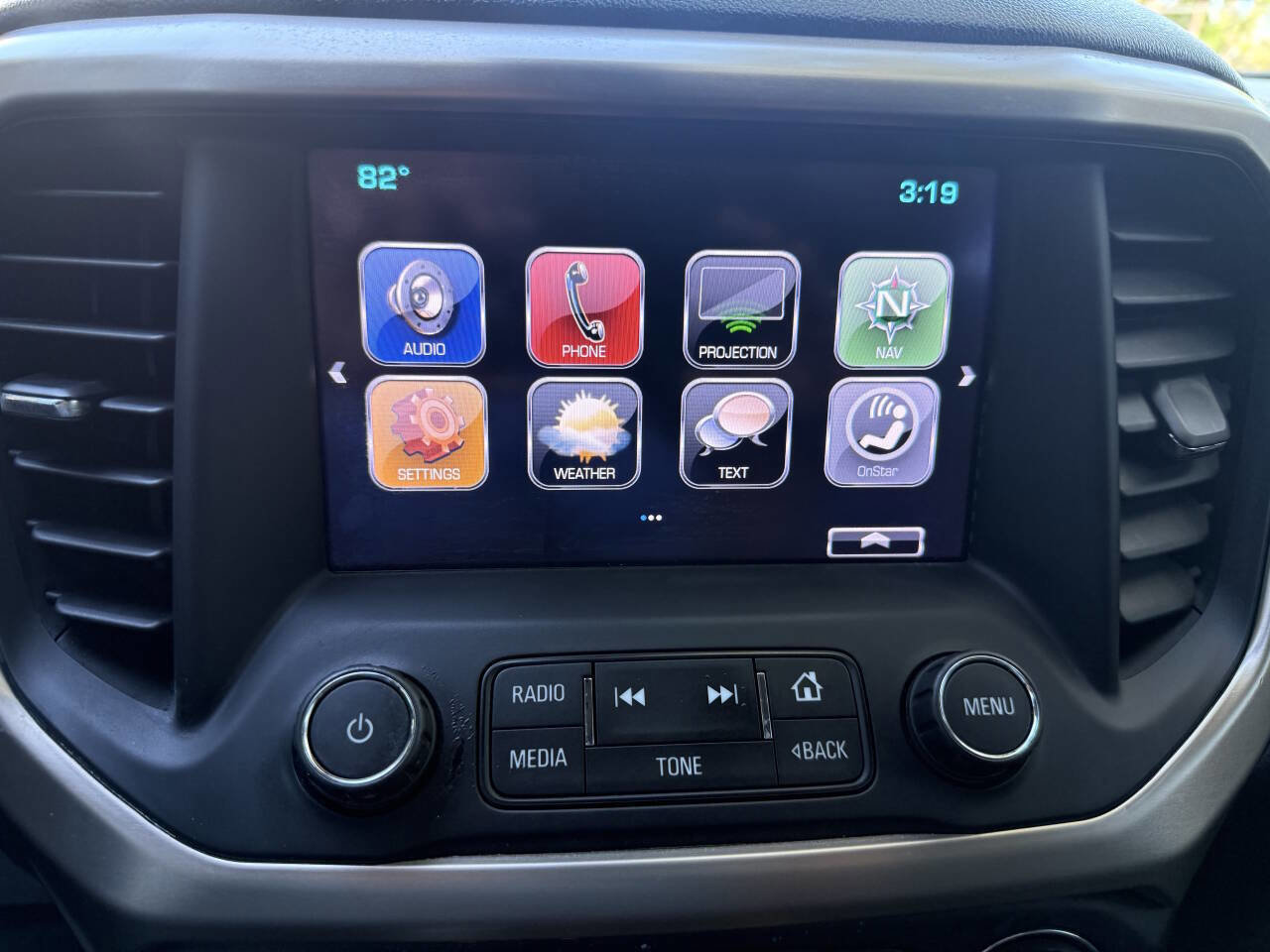 Used 2017 GMC Acadia Denali w/ Technology Package image 30