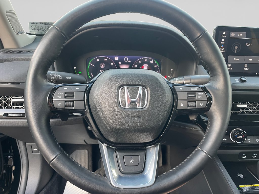 Used 2025 Honda Accord Touring image 25