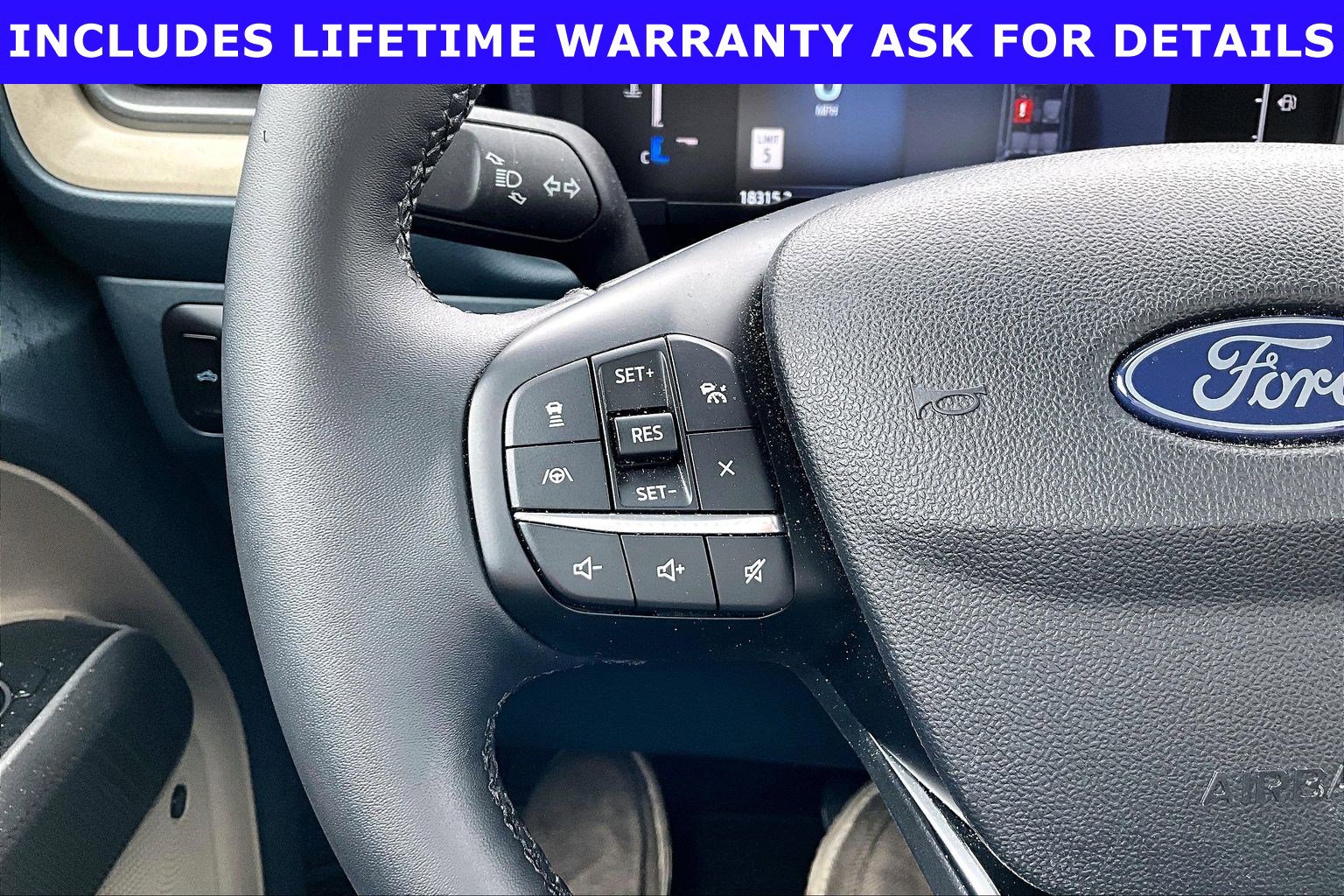 Used 2025 Ford Maverick Lariat w/ 4K Tow Package AWD/4WD image 15
