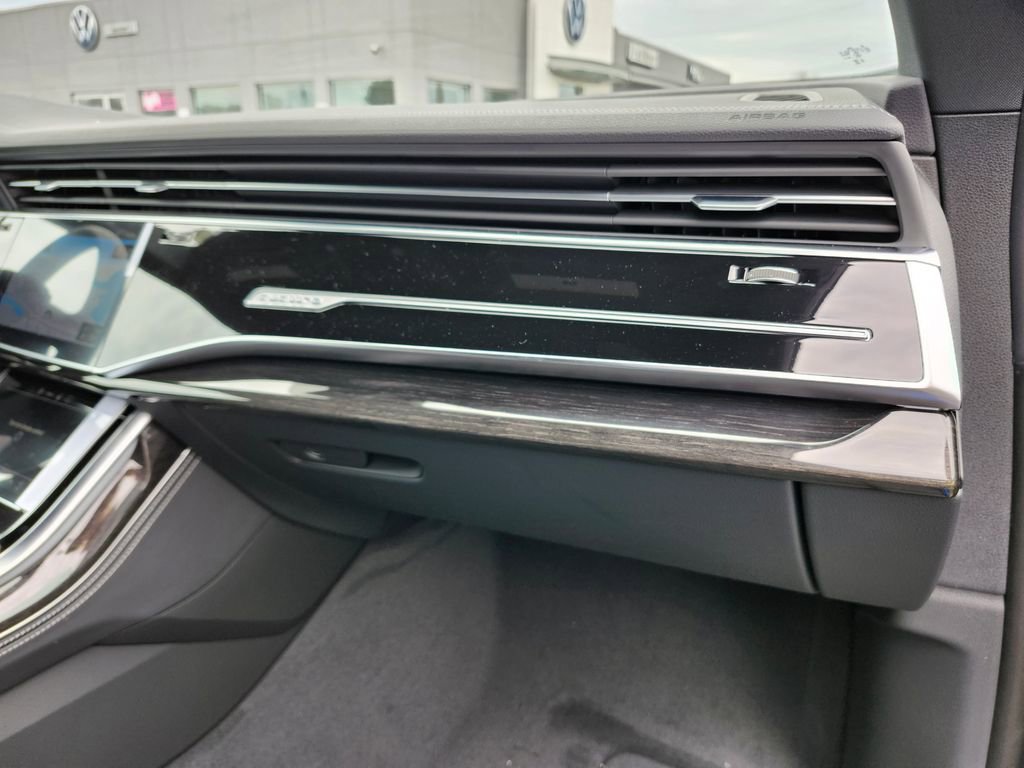 New 2026 Audi Q8 Premium Plus image 17