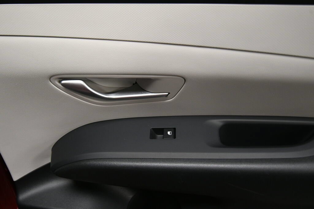 Used 2026 Hyundai Tucson SEL Plus AWD/4WD image 24
