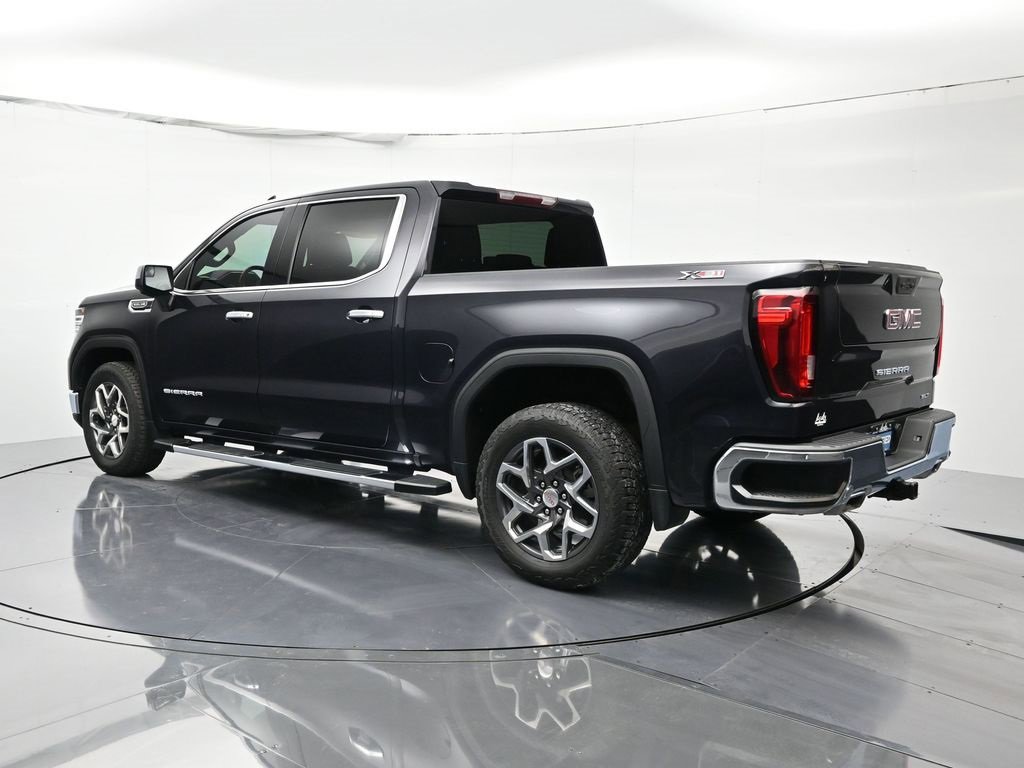 Used 2023 GMC Sierra 1500 SLT w/ SLT Premium Package image 7