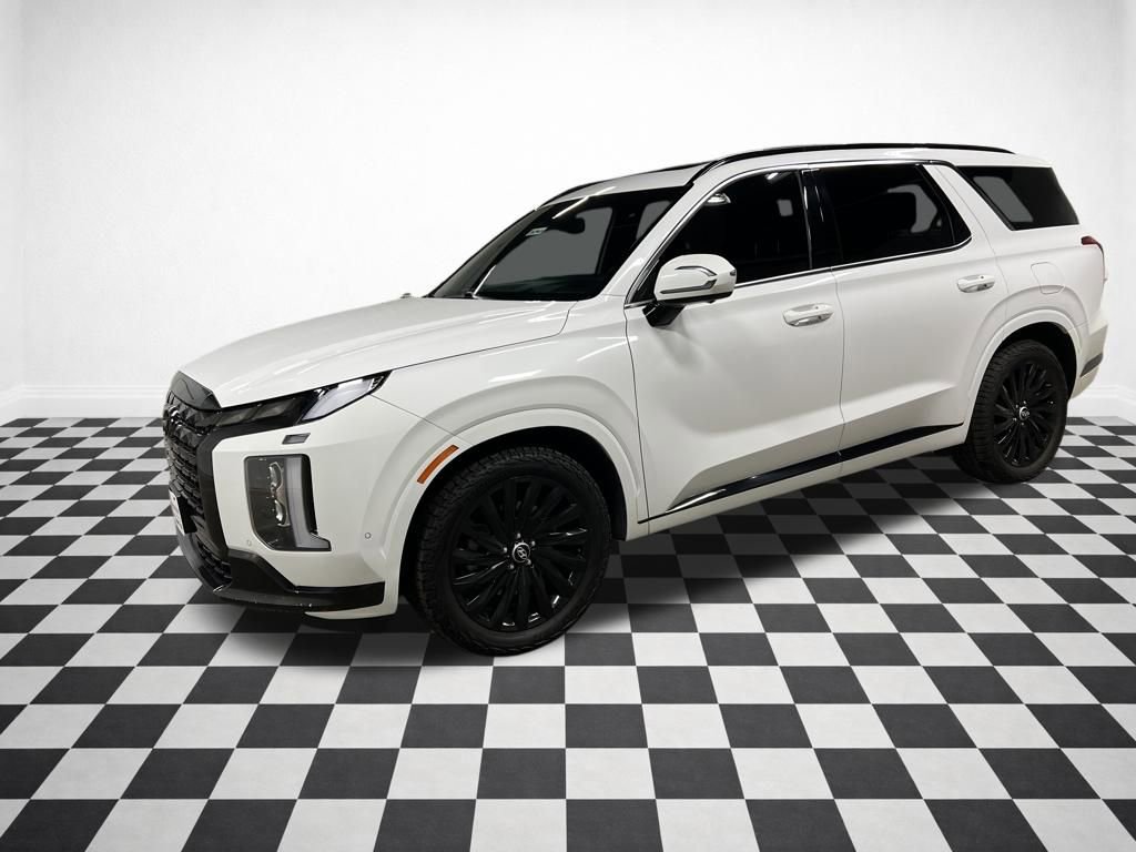 Used 2024 Hyundai Palisade Calligraphy image 4
