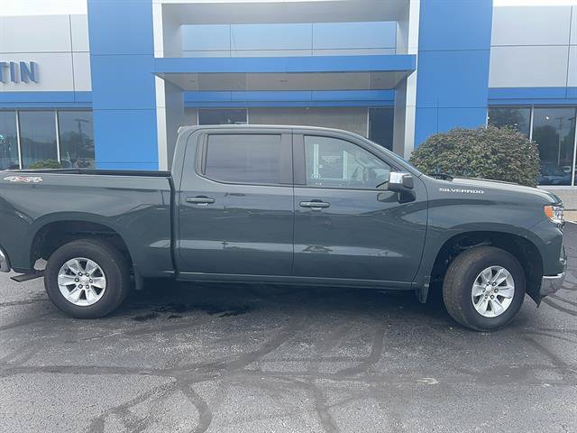 Used 2025 Chevrolet Silverado 1500 LT AWD/4WD image 8