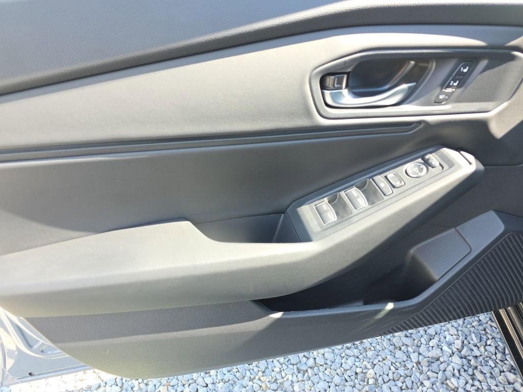 Used 2025 Honda Accord EX-L image 11