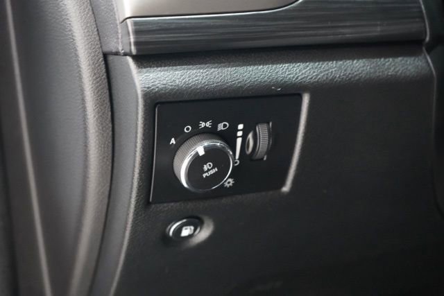 Used 2022 Jeep Grand Cherokee Laredo X image 21