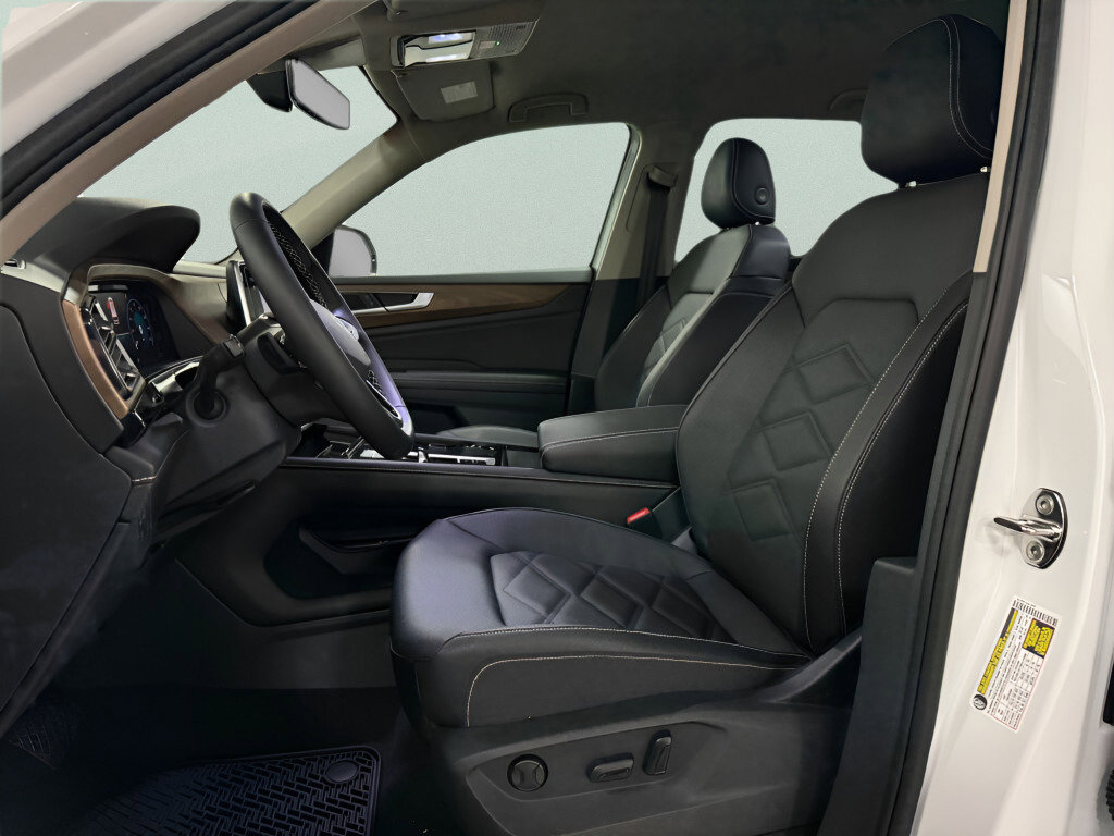 New 2026 Volkswagen Atlas SE image 14