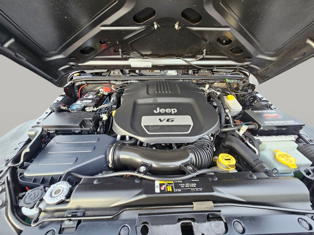 Used 2017 Jeep Wrangler Unlimited Sport image 23