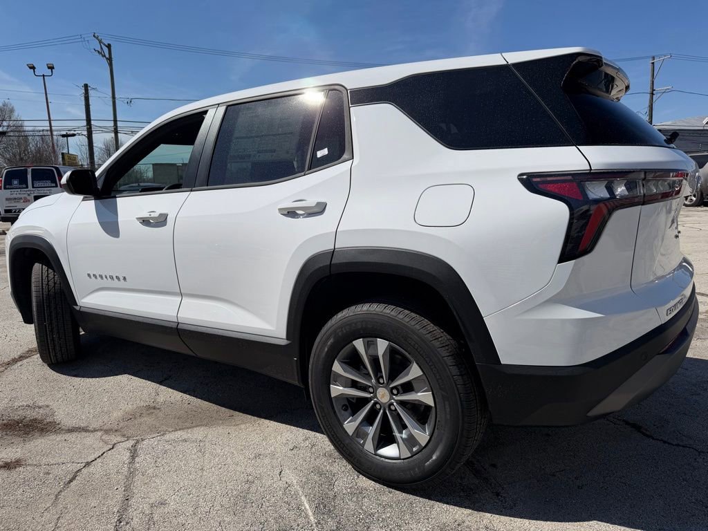 New 2026 Chevrolet Equinox LT image 3