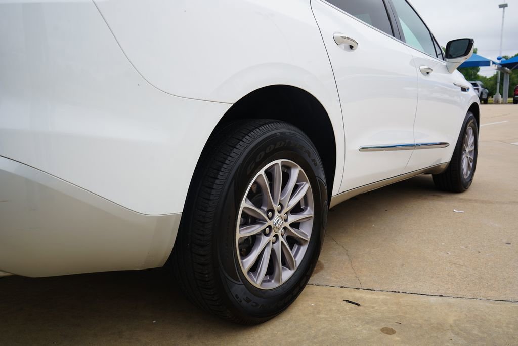 Used 2024 Buick Enclave Premium FWD image 7