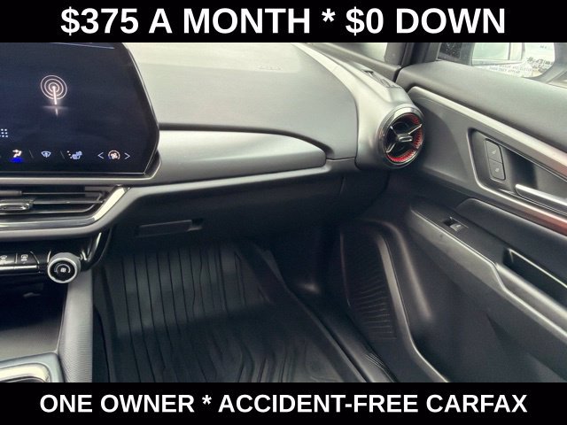 Used 2024 Chevrolet Equinox EV RS w/ LPO, Illumination Package FWD image 31