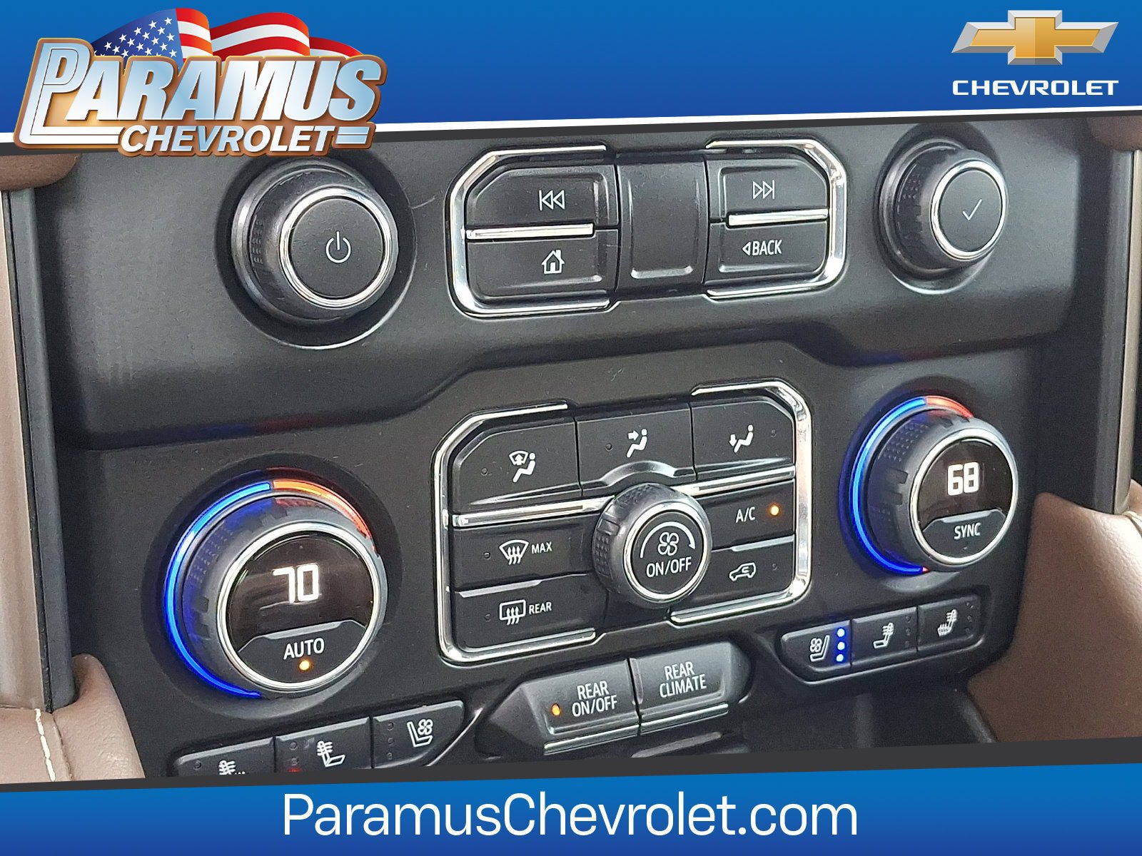 Used 2022 Chevrolet Tahoe High Country AWD/4WD image 17
