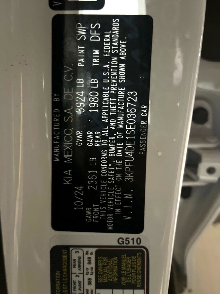 Used 2025 Kia K4 EX image 25