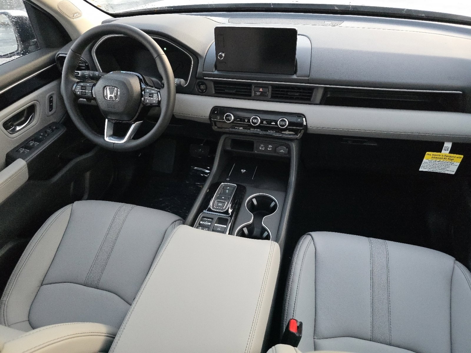 New 2025 Honda Pilot Touring image 30