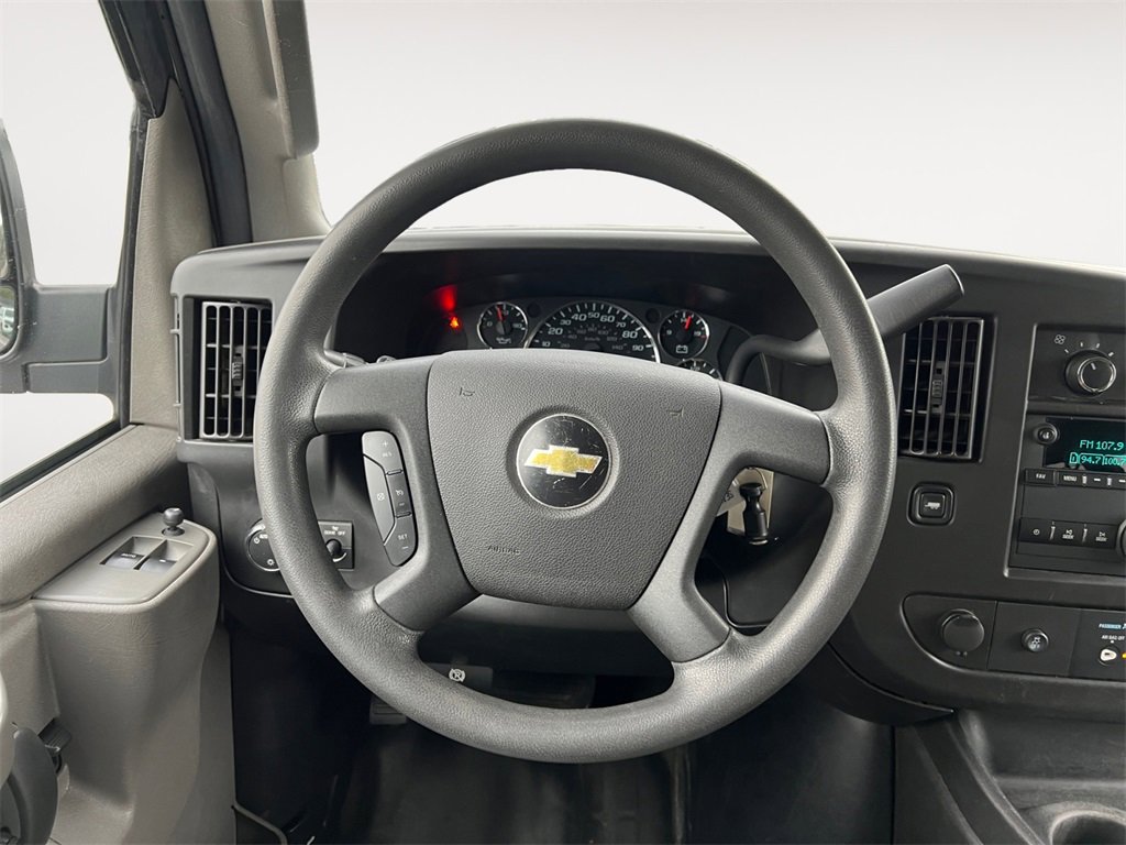 Used 2020 Chevrolet Express 3500 LS image 12