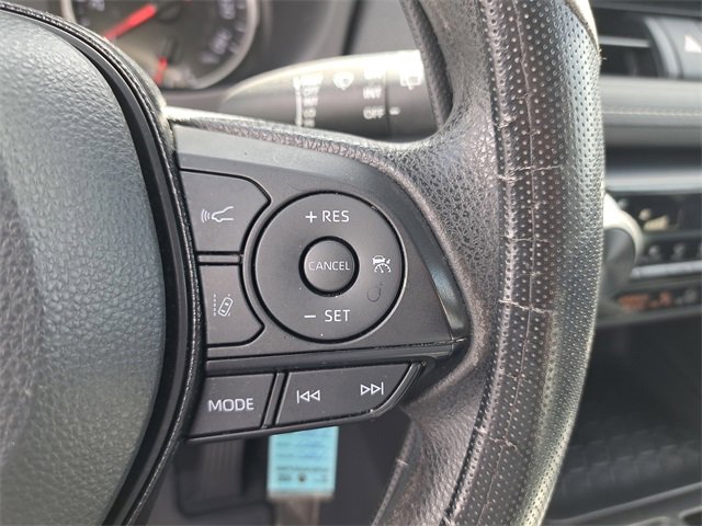 Used 2021 Toyota RAV4 LE image 23