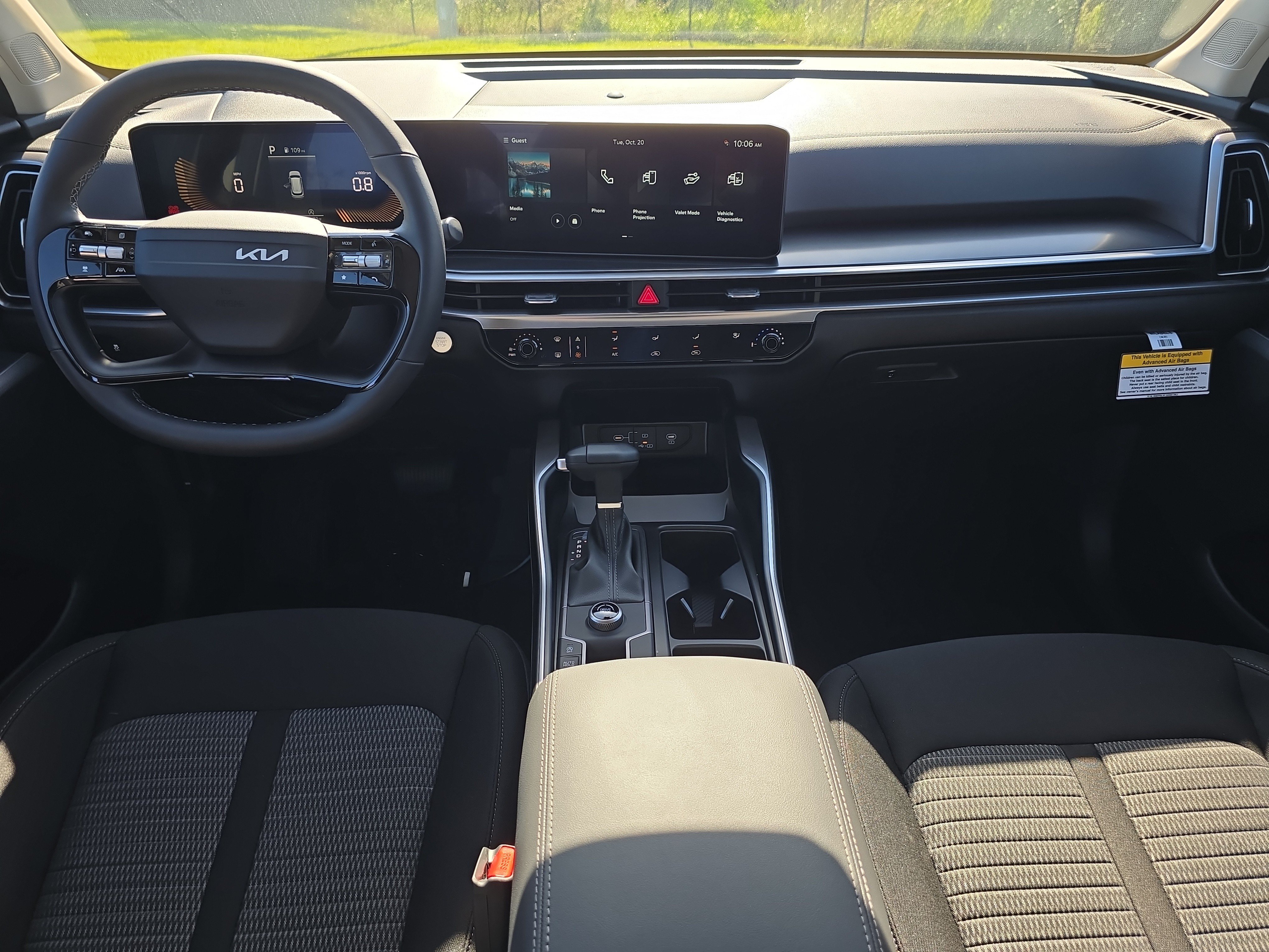 New 2026 Kia Sorento LX FWD image 12