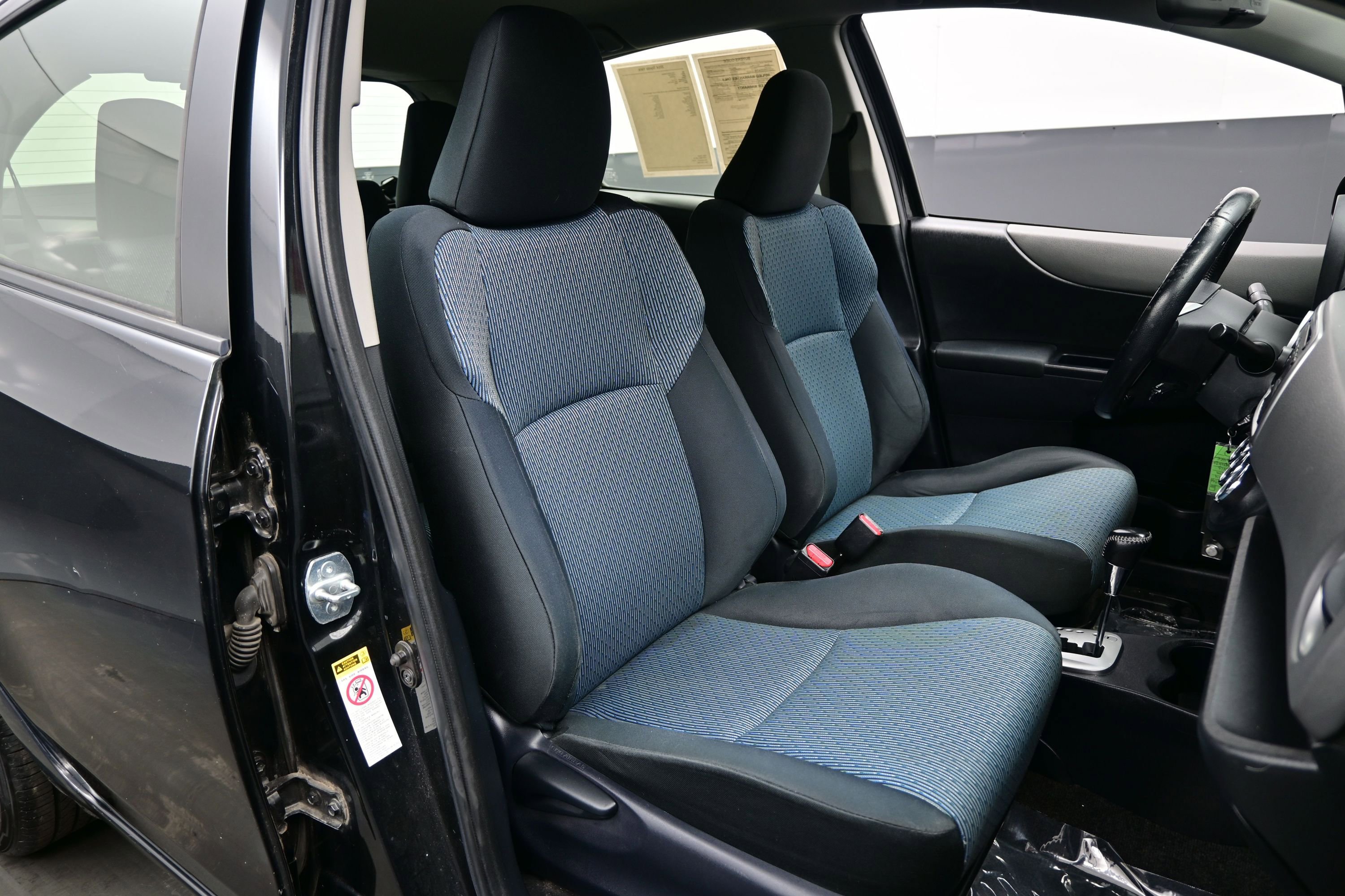 Used 2014 Toyota Yaris SE FWD image 13