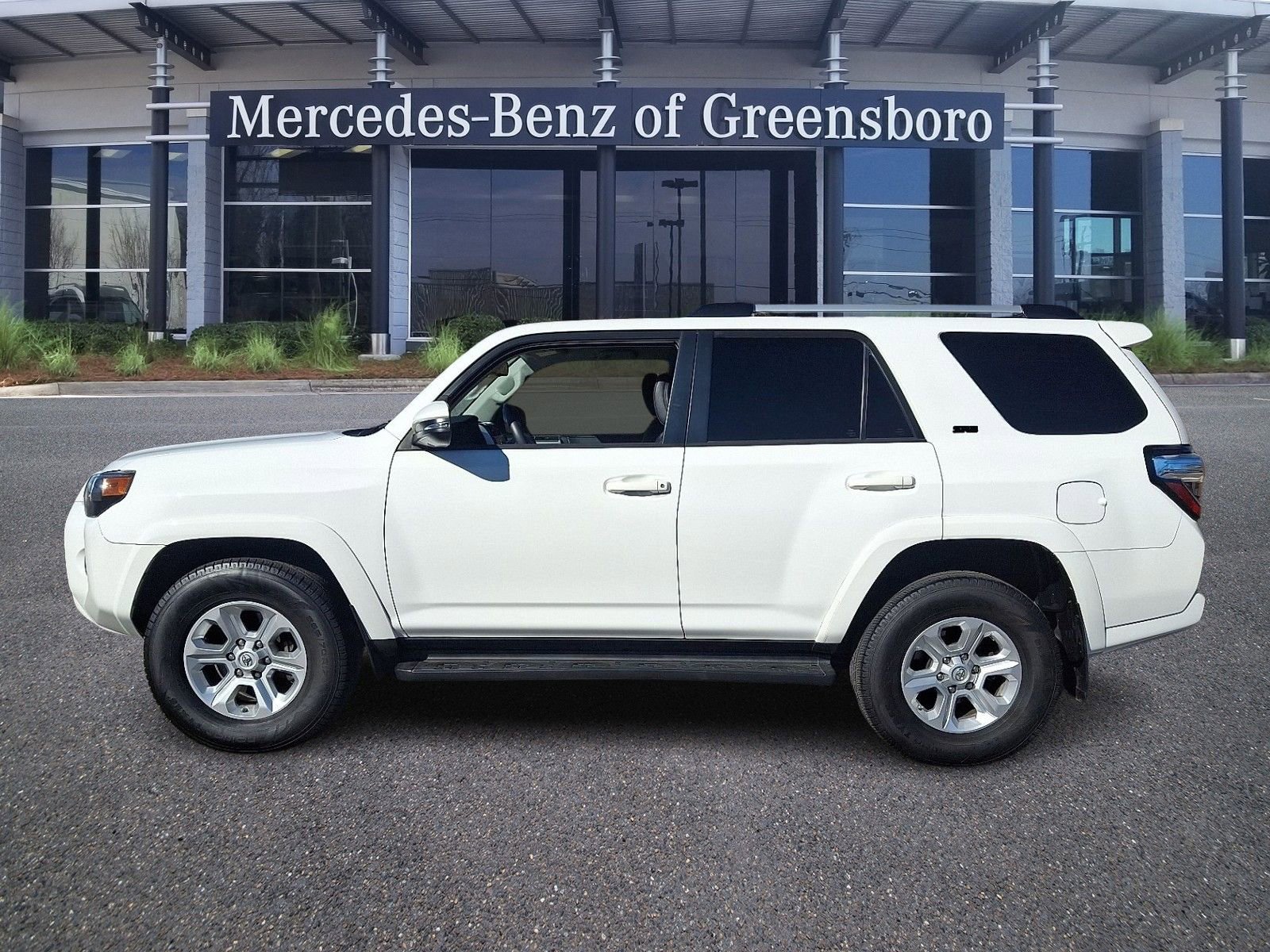 Used 2021 Toyota 4Runner SR5 Premium image 7