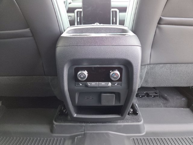 New 2027 GMC Acadia Elevation w/ Elevation Premium Package AWD/4WD image 26