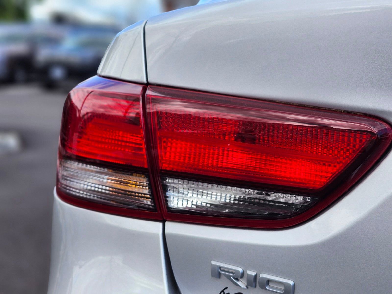 Used 2022 Kia Rio LX FWD image 8
