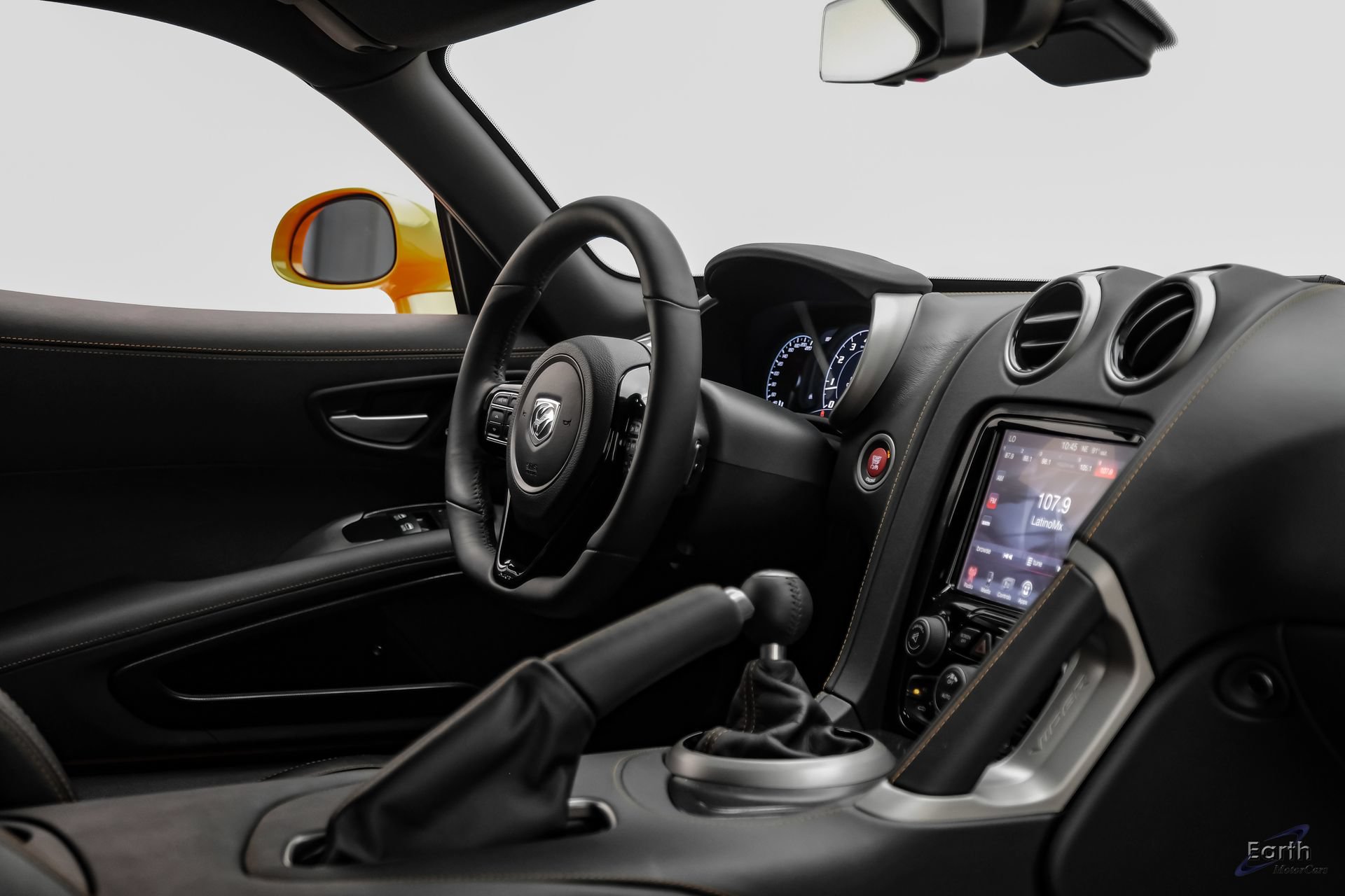 Used 2014 SRT Viper SRT-10 RWD image 56
