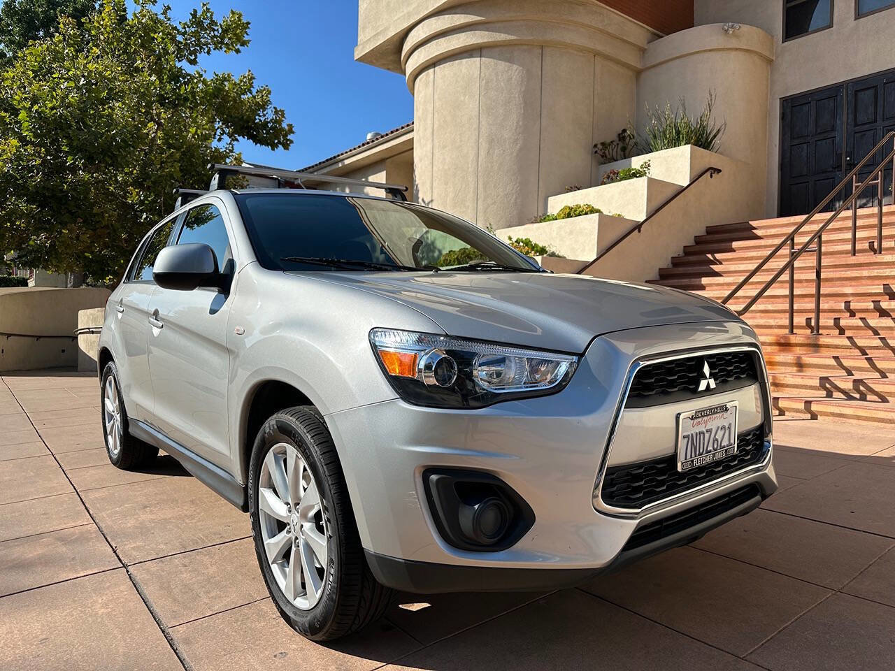 Used 2015 Mitsubishi Outlander Sport ES image 1